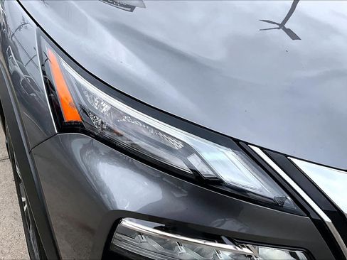 Certified 2023 Nissan Rogue SV FWD image 26