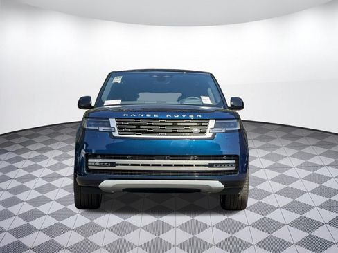 New 2026 Land Rover Range Rover Long Wheelbase SE AWD/4WD image 4