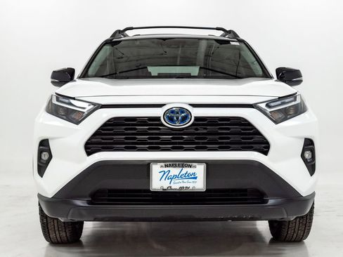 Used 2024 Toyota RAV4 AWD Hybrid w/ Weather Package image 4