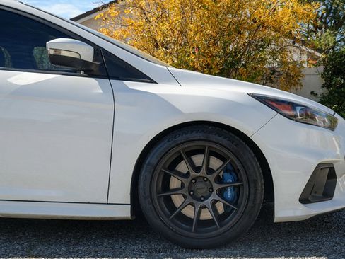 Used 2016 Ford Focus RS image 11