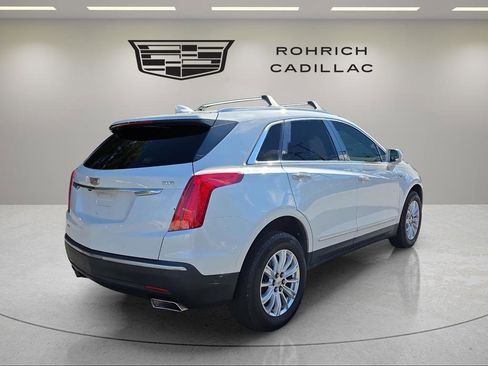 Used 2018 Cadillac XT5 AWD image 5