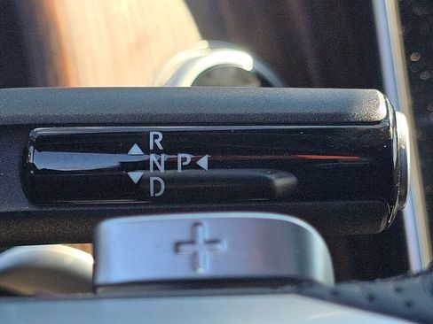 Used 2026 Mercedes-Benz GLC 300 4MATIC image 35