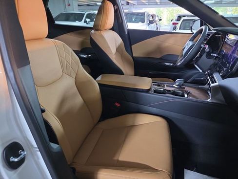 New 2026 Lexus RX 350h AWD/4WD image 25