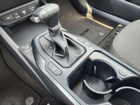 New 2026 Kia K4 LXS image 15