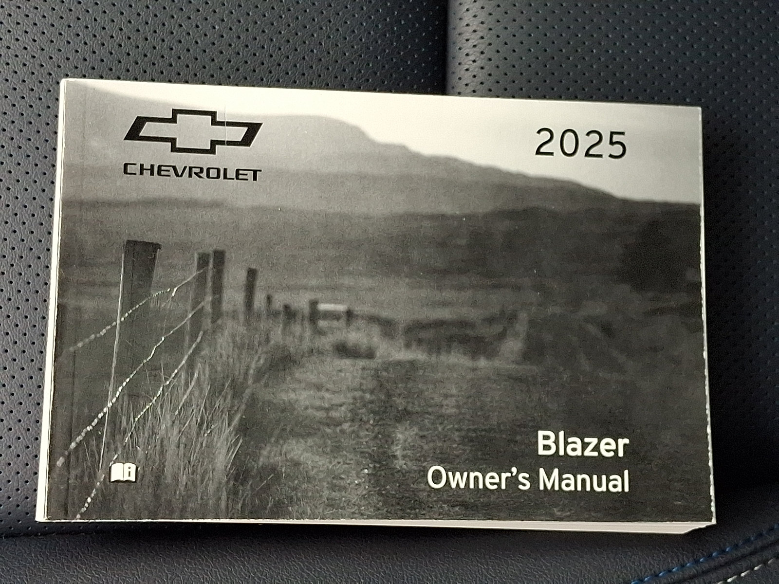 Certified 2025 Chevrolet Blazer RS w/ LPO, Floor Liner Package AWD/4WD image 31