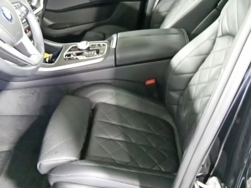 Used 2024 BMW X5 xDrive50e w/ Executive Package image 10