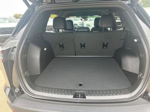 New 2026 Chevrolet Equinox ACTIV w/ Convenience Package III image 11