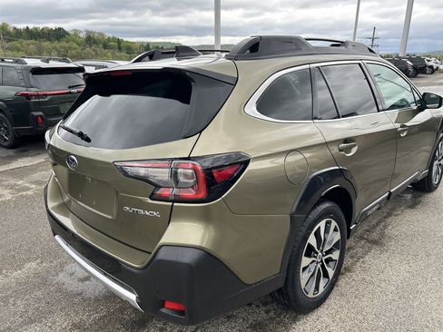 Used 2024 Subaru Outback Limited AWD/4WD image 13