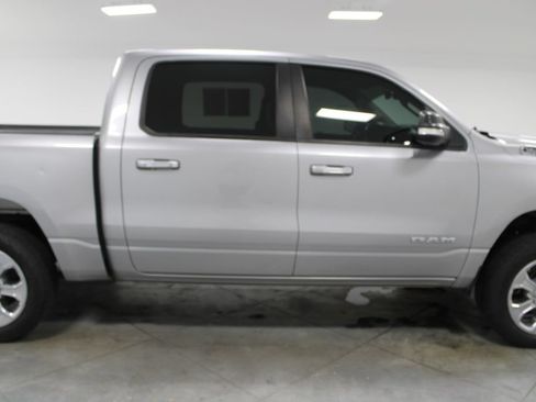 Used 2020 RAM 1500 Big Horn AWD/4WD image 11
