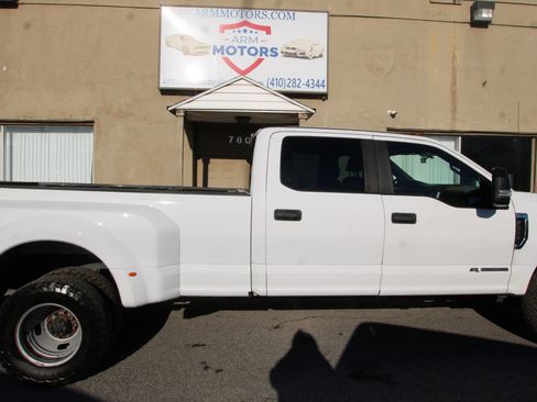 Used 2019 Ford F350 XL w/ Power Equipment Group image 4