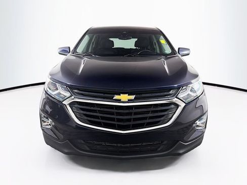 Used 2021 Chevrolet Equinox LT w/ Driver Convenience Package AWD/4WD image 2