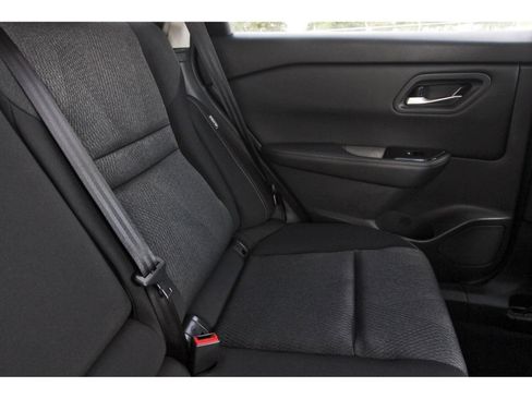 Certified 2025 Nissan Rogue SV FWD image 15