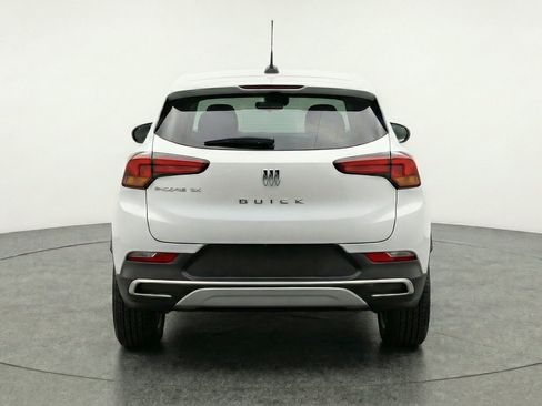 Used 2025 Buick Encore GX Preferred AWD/4WD image 7