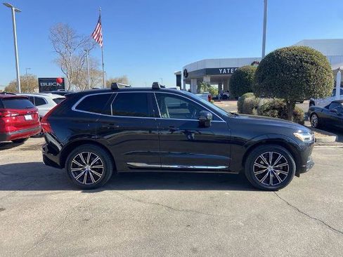 Used 2021 Volvo XC60 T5 Inscription w/ Protection Package Premier image 2