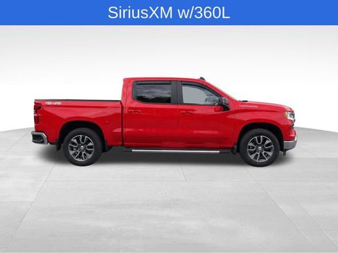 Used 2023 Chevrolet Silverado 1500 LT AWD/4WD image 8