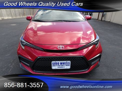 Used 2020 Toyota Corolla SE image 2