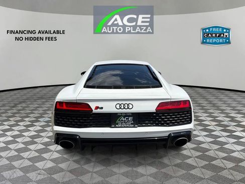 Used 2021 Audi R8 V10 w/ Premium Package RWD image 6