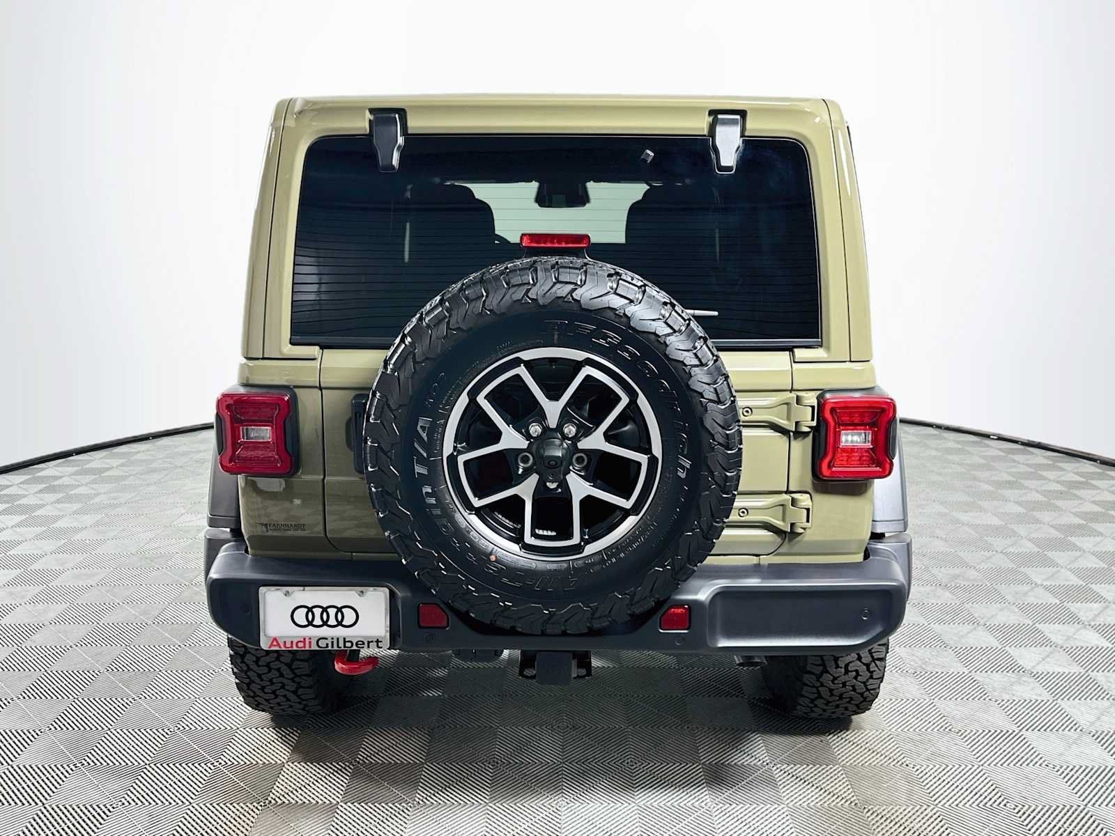 Used 2026 Jeep Wrangler Unlimited Rubicon w/ Safety Group AWD/4WD image 6