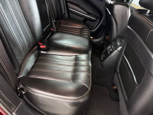 Used 2019 Chrysler 300 S RWD image 14