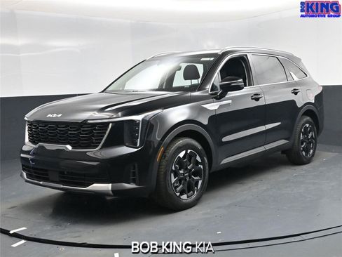 New 2026 Kia Sorento S image 1