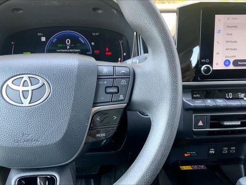 Certified 2025 Toyota Camry LE FWD image 46