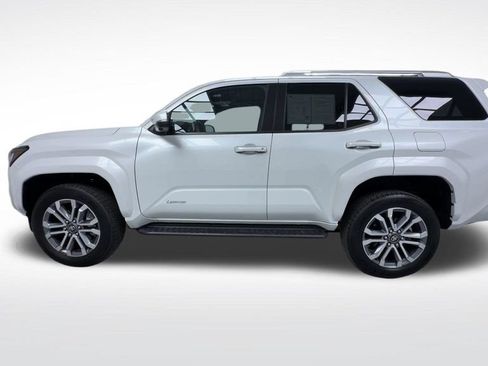 Used 2026 Toyota 4Runner Limited AWD/4WD image 5