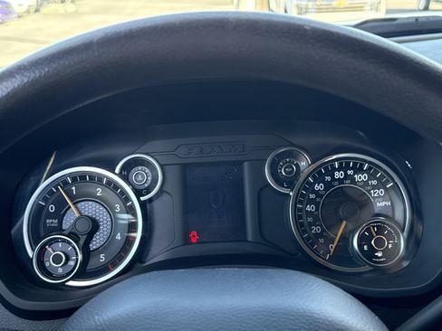 Used 2020 RAM 4500 Tradesman w/ Chrome Appearance Group image 30