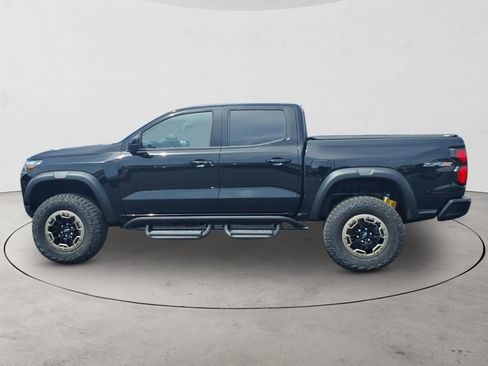 New 2026 Chevrolet Colorado ZR2 w/ Technology Package AWD/4WD image 8