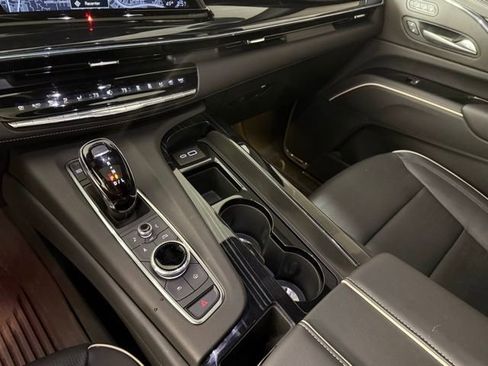 Used 2024 Cadillac Escalade Sport image 22