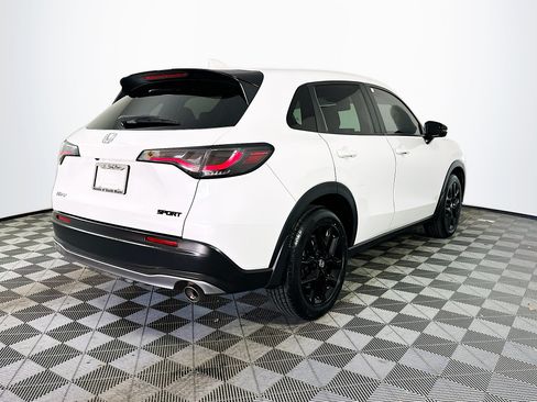 Certified 2023 Honda HR-V Sport image 6