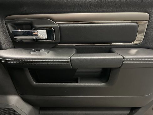 Used 2018 RAM 2500 Laramie w/ Sport Appearance Group image 17