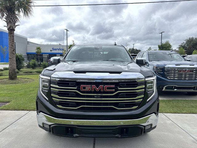 Used 2026 GMC Sierra 1500 SLT w/ SLT Premium Plus Package RWD image 2