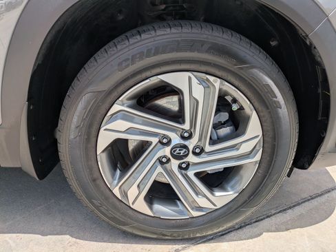 Certified 2023 Hyundai Santa Fe SEL FWD image 9