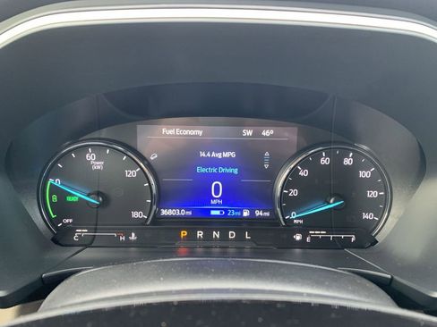 Used 2022 Ford Escape SEL w/ Class II Trailer Tow Package image 10