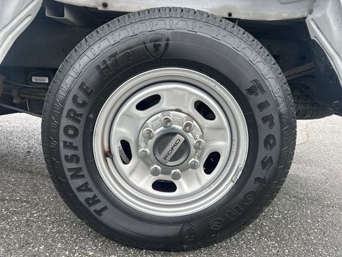 Used 2020 Ford F250 XL w/ Power Equipment Group image 25