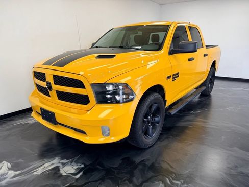 Used 2019 RAM 1500 Express w/ Wheel & Sound Group AWD/4WD image 4