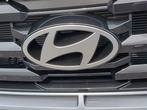 New 2026 Hyundai Tucson SE image 12