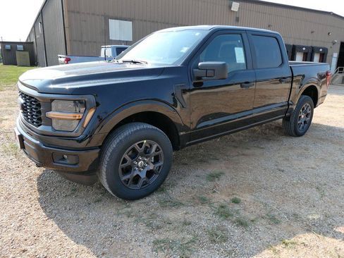 New 2026 Ford F150 STX w/ Equipment Group 200A AWD/4WD image 9