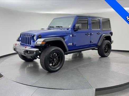 Used 2018 Jeep Wrangler Unlimited Sport S AWD/4WD image 2