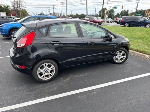 Used 2015 Ford Fiesta SE FWD image 4
