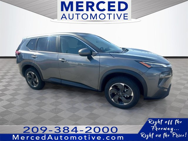 Used 2025 Nissan Rogue SV AWD/4WD image 1