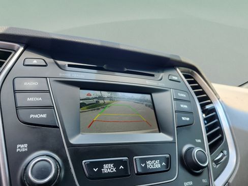 Used 2014 Hyundai Santa Fe GLS FWD image 20