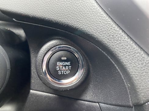 Used 2019 Subaru Ascent Limited w/ Popular Package #2A image 32