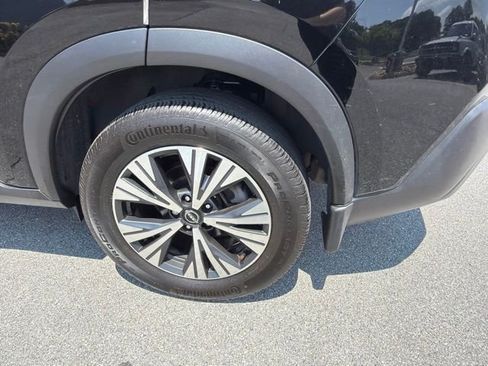 Used 2023 Nissan Rogue SV AWD/4WD image 6