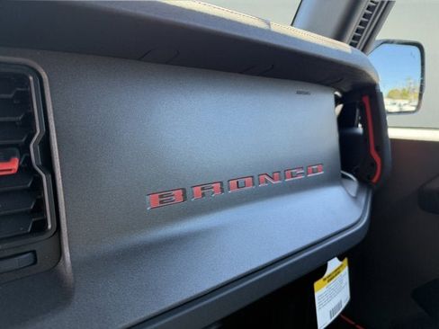 New 2026 Ford Bronco Raptor w/ Interior Carbon Fiber Pack AWD/4WD image 15