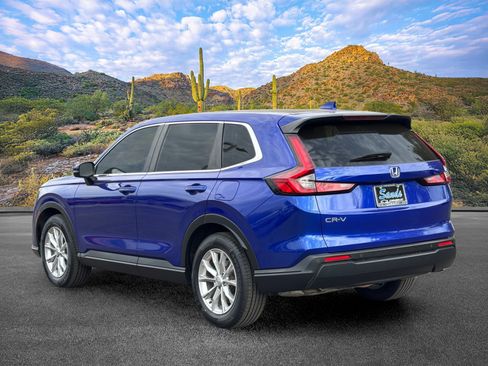 Used 2023 Honda CR-V EX-L image 6