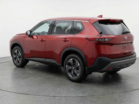 Used 2025 Nissan Rogue SV image 6