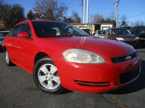 Used 2009 Chevrolet Impala LT image 2