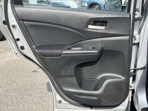 Used 2016 Honda CR-V LX image 13