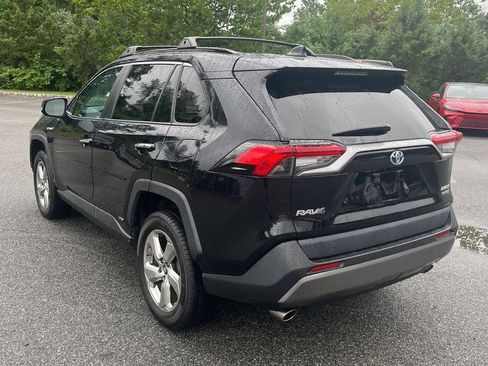Used 2019 Toyota RAV4 Limited AWD/4WD image 3
